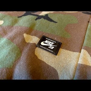 Nike SB Camo Sweatshirt XL